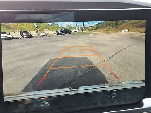 Used 2023 GMC Sierra 1500 Elevation image 19