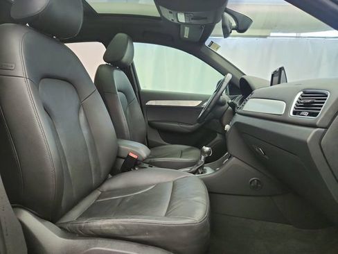 Used 2016 Audi Q3 2.0T Premium Plus w/ Technology Package FWD image 26