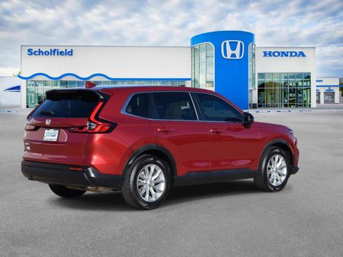 Used 2023 Honda CR-V EX-L image 3