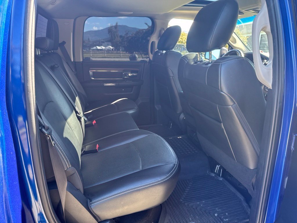 Used 2015 RAM 1500 Laramie w/ Convenience Group AWD/4WD image 6