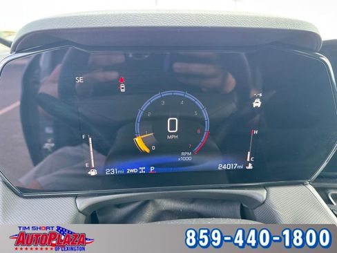 Used 2025 Chevrolet TrailBlazer LT AWD/4WD image 4