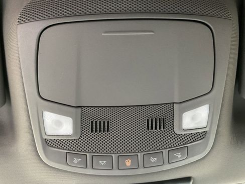 Used 2020 Ford F150 XLT image 27