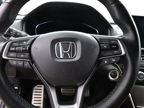 Used 2022 Honda Accord Sport image 17