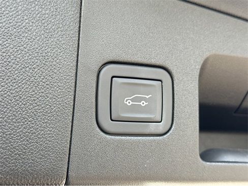 New 2025 Cadillac XT5 Premium Luxury w/ Technology Package image 32