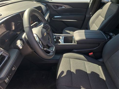 New 2026 Chevrolet Traverse LT w/ Driver Confidence Package image 23