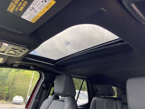 Used 2025 Toyota 4Runner Limited RWD image 19