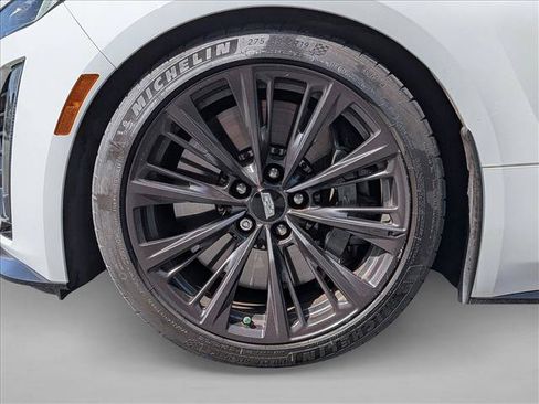 Used 2023 Cadillac CT5 V Blackwing w/ Driver Assist Package RWD image 18