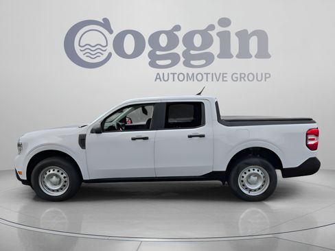 Used 2022 Ford Maverick XL FWD image 2