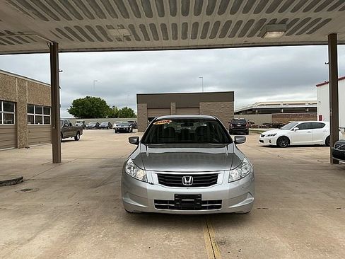 Used 2008 Honda Accord LX image 2