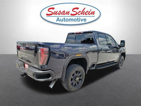 Used 2024 GMC Sierra 2500 AT4 w/ AT4 Premium Plus Package AWD/4WD image 23