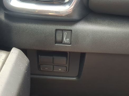 New 2025 GMC Canyon Elevation w/ Convenience Package image 31