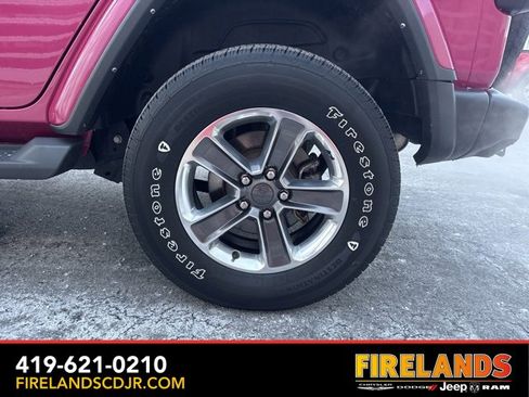 Used 2022 Jeep Wrangler Unlimited Sahara w/ Cold Weather Group image 12