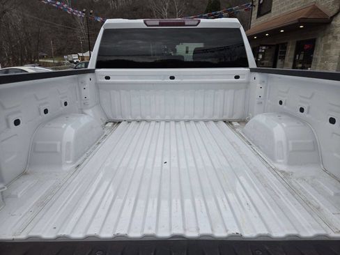 Used 2023 Chevrolet Silverado 1500 LT image 16