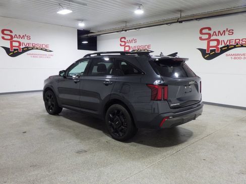Used 2024 Kia Sorento X-Line EX AWD/4WD image 2