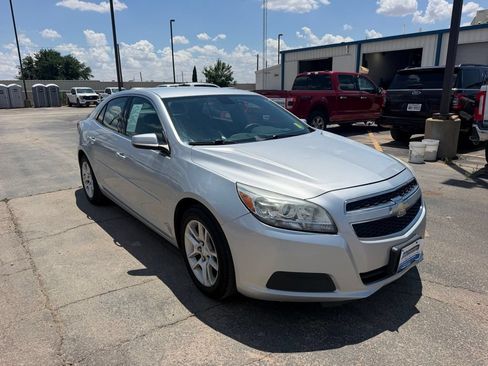 Used 2013 Chevrolet Malibu Eco w/ Power Convenience Package FWD image 7