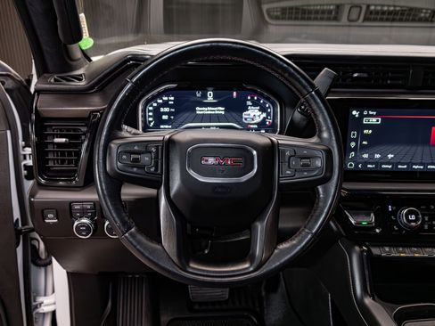 Used 2024 GMC Sierra 2500 AT4X AWD/4WD image 18