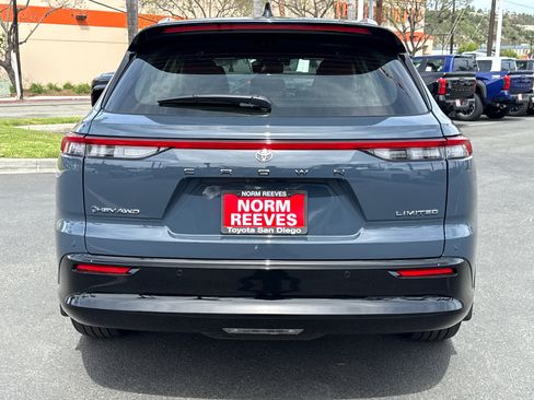 New 2026 Toyota Crown Signia image 8