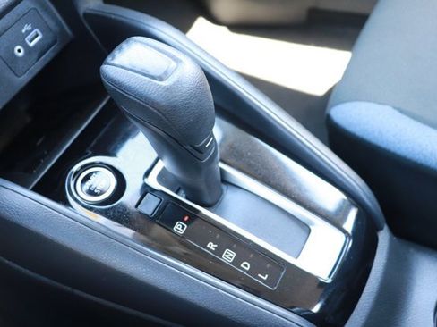 Used 2025 Nissan Versa SV FWD image 15