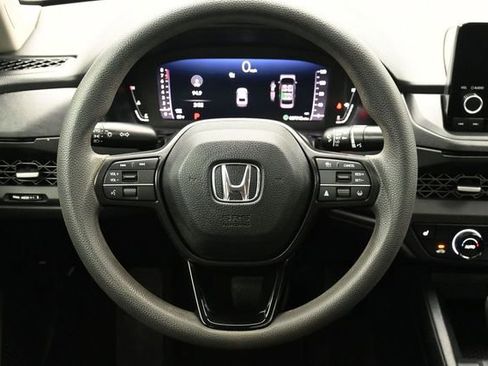Used 2023 Honda Accord EX image 24