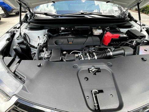 Used 2025 Acura RDX SH-AWD image 16