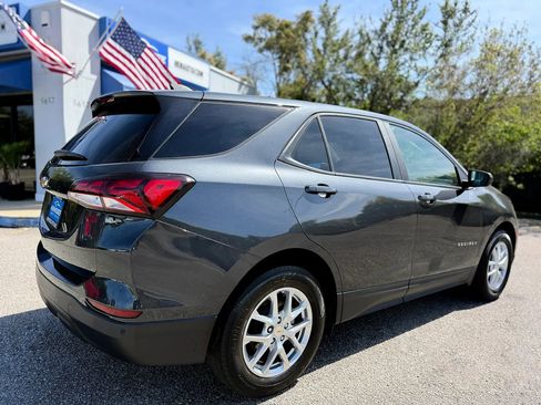 Used 2022 Chevrolet Equinox LS image 33