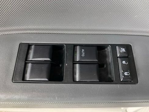 Used 2007 Dodge Caliber R/T AWD/4WD image 26