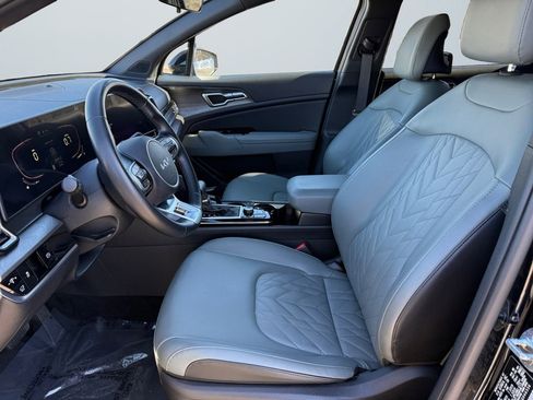 Used 2023 Kia Sportage X-Line w/ X-Line Premium Package image 9