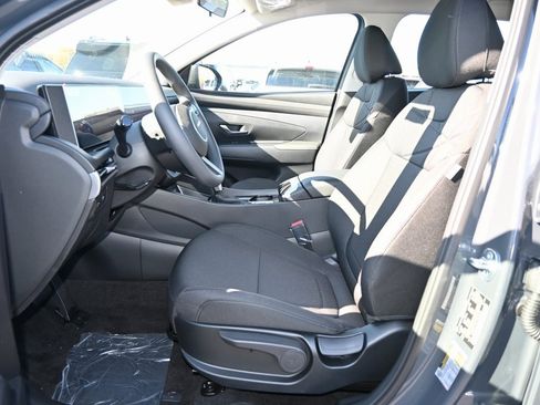 Used 2026 Hyundai Tucson SE image 10