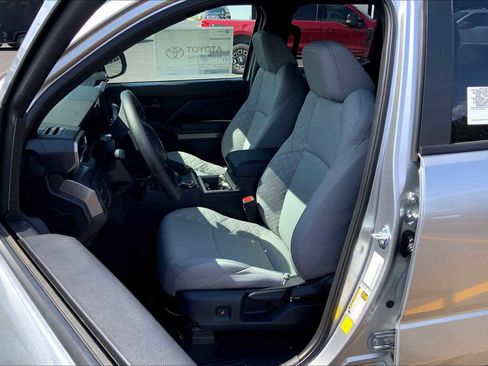 New 2025 Toyota Tacoma SR5 image 9