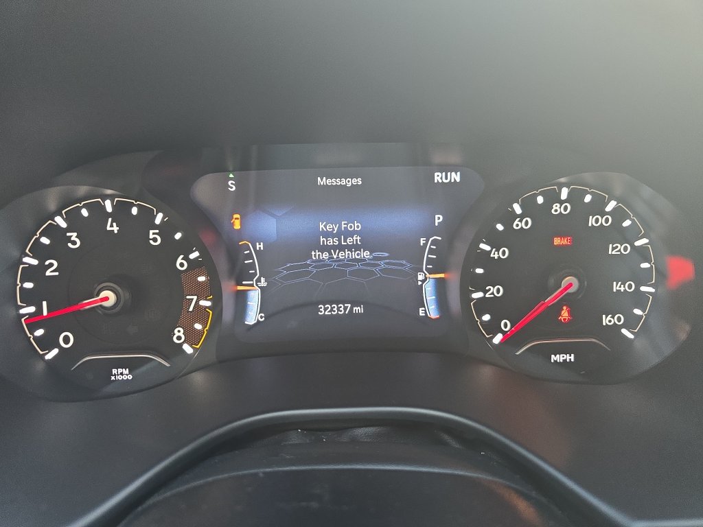 Used 2022 Jeep Compass Limited AWD/4WD image 17