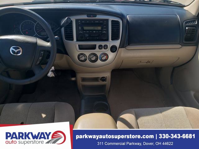 Used 2004 MAZDA Tribute LX w/ Luxury Pkg AWD/4WD image 17