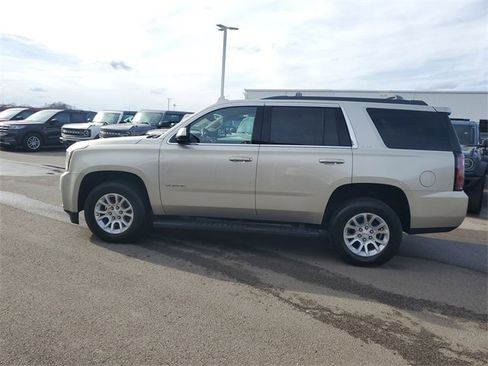 Used 2017 GMC Yukon SLE w/ Convenience Package image 7