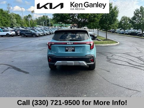 Used 2024 Kia Seltos S AWD/4WD image 7