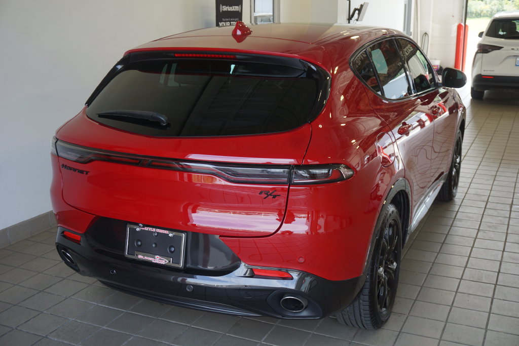 Used 2024 Dodge Hornet R/T Plus w/ R/T Blacktop Package AWD/4WD image 18