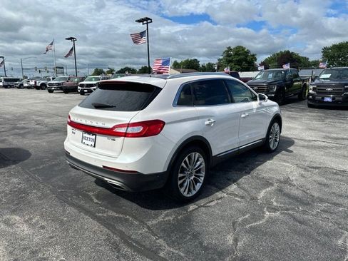Used 2016 Lincoln MKX Reserve w/ Luxury Package AWD/4WD image 7