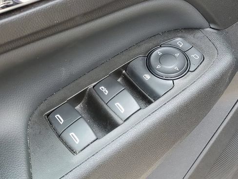 Used 2021 Chevrolet Equinox LT AWD/4WD image 23