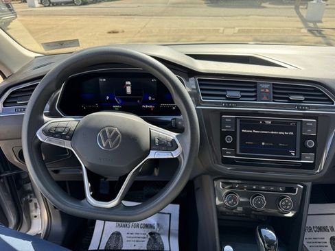 Used 2022 Volkswagen Tiguan S image 14