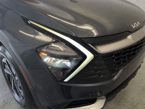 Certified 2023 Kia Sportage LX AWD/4WD image 5