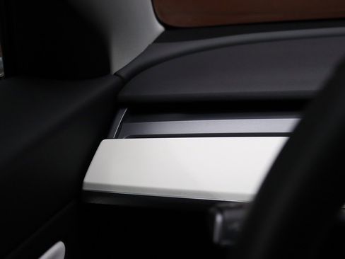 Used 2020 Tesla Model 3 Performance image 52