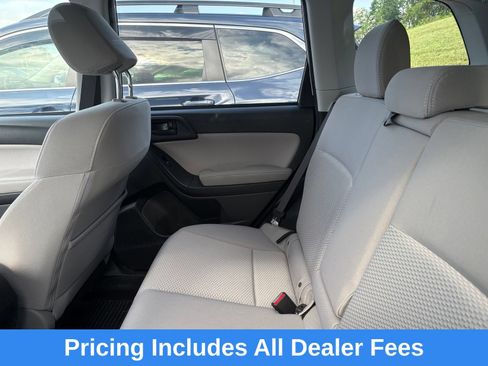 Used 2016 Subaru Forester 2.5i Premium w/ Popular Package #2 AWD/4WD image 9