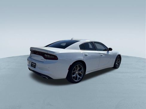 Used 2016 Dodge Charger SXT w/ Plus Group RWD image 8