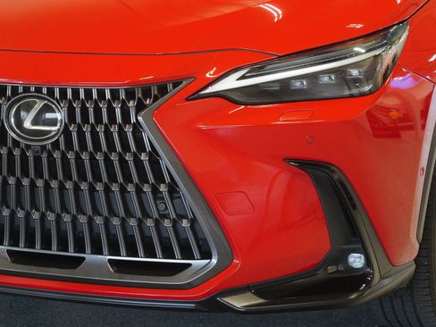 Used 2024 Lexus NX 350h AWD w/ Vision Package image 6