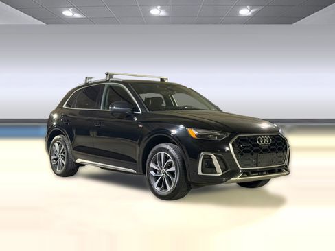 Used 2023 Audi Q5 2.0T Premium Plus w/ Premium Plus Package AWD/4WD image 7