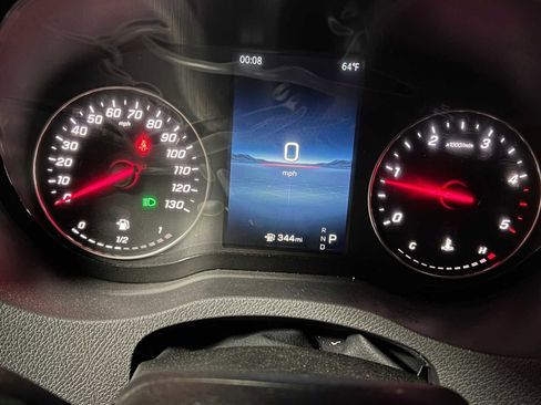 Used 2025 Mercedes-Benz Sprinter 2500 image 24