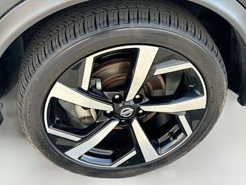 Used 2022 Nissan Rogue Sport SL w/ Premium Package AWD/4WD image 32
