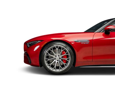 Used 2022 Mercedes-Benz SL 55 AMG 4MATIC image 30