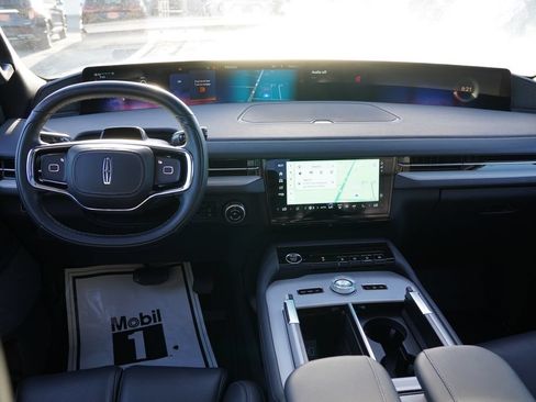 Used 2025 Lincoln Navigator Reserve w/ Jet Appearance Package AWD/4WD image 22