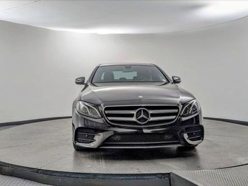 Used 2017 Mercedes-Benz E 300 E 300 LUXURY image 11