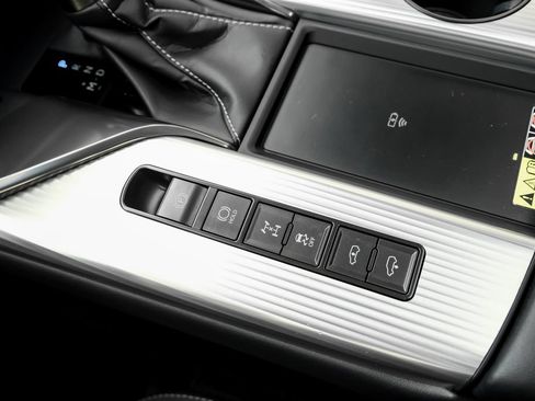 Used 2024 Lexus LX 600 F Sport AWD/4WD image 29