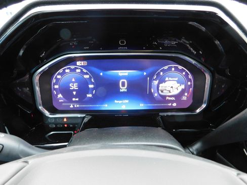 New 2026 Chevrolet Silverado 2500 LTZ w/ LTZ Plus Package image 39